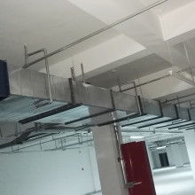  中山市鸿运白铁通风管制品厂 主营 环保空调机 及通风管